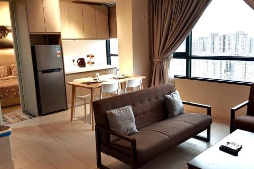 Cyberjaya Apartment | F1-26-10 Executive Suite1BRtamariWIFINETFLIXParking