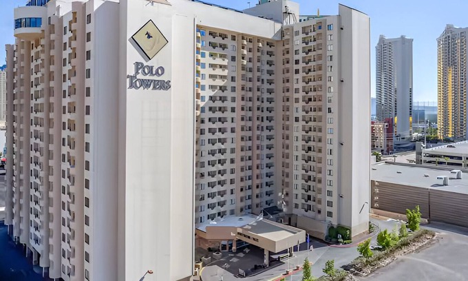Las Vegas Resort | F1 track side Polo Towers Suites at Las Vegas Strip. 2 BR, 2 Baths, Full Kitchen