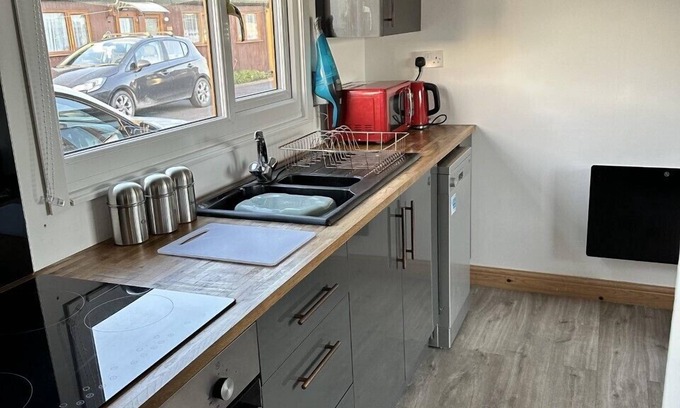 Mablethorpe Ski Chalet | F17 Rickardos Holiday Lets