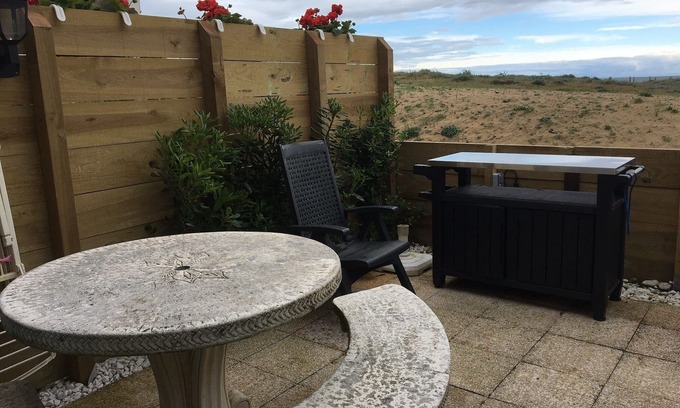 Capbreton Apartment | F2 on the ground floor, private garden, very close to the sea facing the ocean
