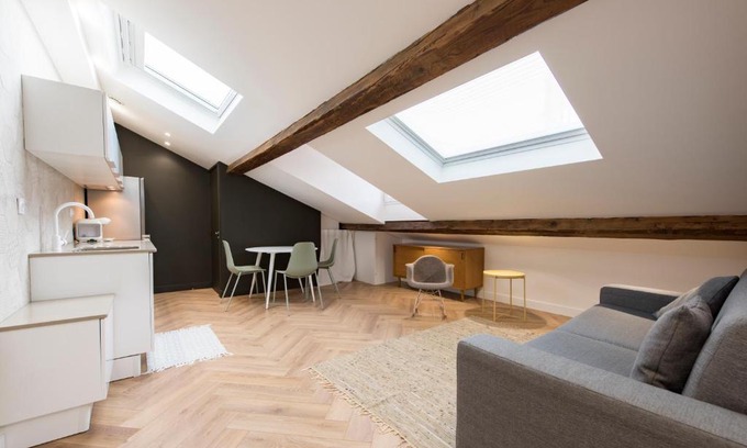 Saint-Raphael Apartment | F2 très cosy (calme) coeur de ville 1min de la plage