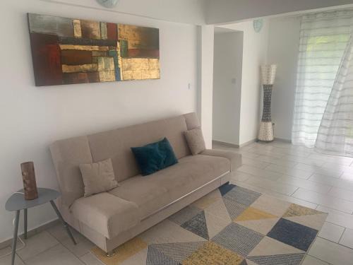 Le Lamentin Apartment | F3 dans maison individuelle avec jardin arboré