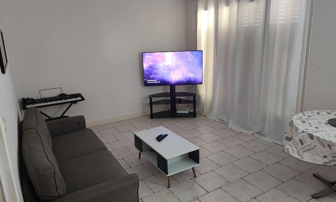 Gien Apartment | F3 plein centre ville de Gien