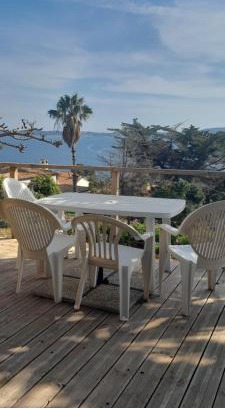 Carqueiranne Apartment | F3 RDC villa vue mer 180 face à la pointe de Giens