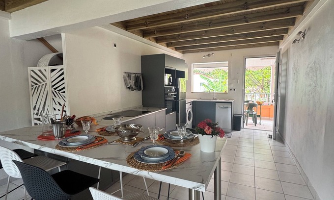 Case-Pilote Apartment | F3 Villa Mamour Bord de Mer Case Pilote