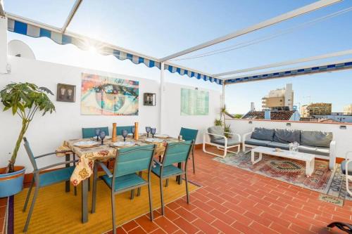 Marbella City Centre Apartment | Fab Marbella centre with rooftop terrace - RDR451