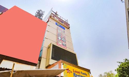Lanka Hotel | FabExpress Banarasi Kothi