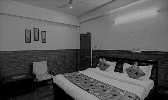 Sector 70 Hotel | FabExpress F9 BV Noida
