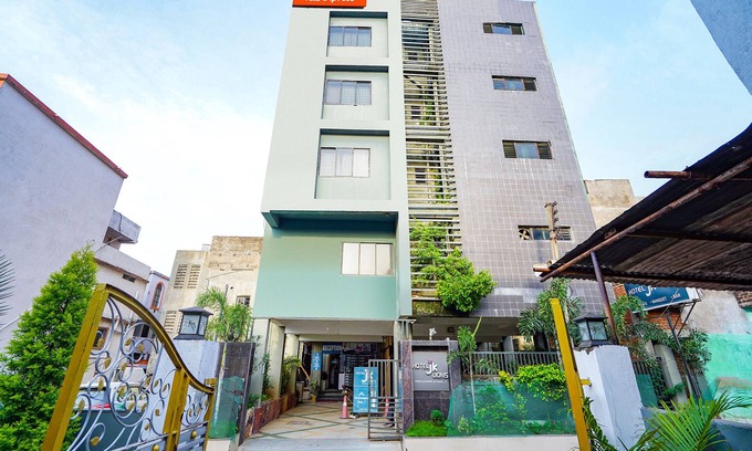 Hingana Hotel | Fabexpress Jk Lions