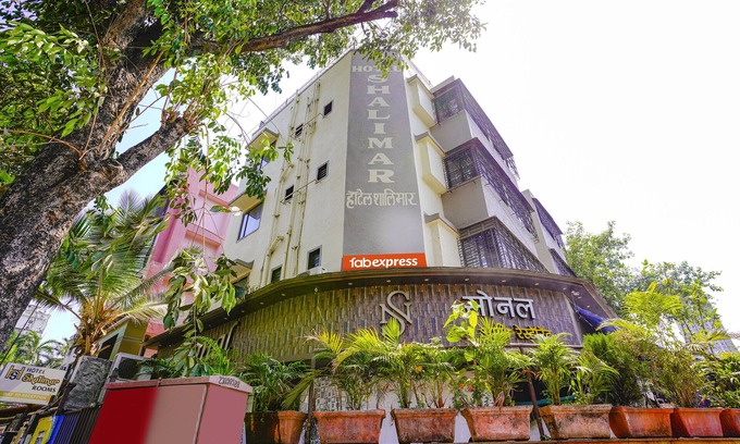 Malad East Hotel | Fabexpress Shalimar