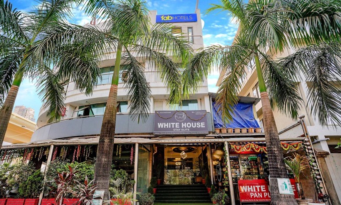 Kharghar Hotel | Fabexpress White House
