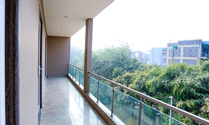 Sector D Hotel | FabHotel Aerosky