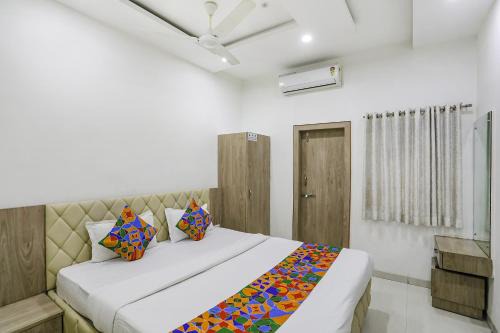 Aurangabad Hotel | FabHotel Angeethi