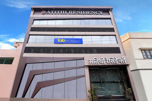 Sakinaka Hotel | FabHotel Atithi Residency I - Nr BKC