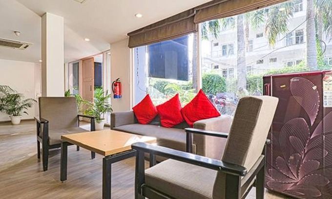 Sector 39 Hotel | Fabhotel Doom Stay Inn