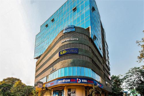 Marol Hotel | FabHotel Empire Suite - Nr Mumbai International Airport
