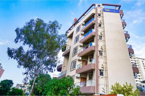 Baner Hotel | FabHotel Falcon Executive - Pan card club road
