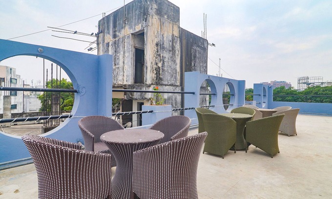 Lakdi Ka Pul Hotel | Fabhotel Fortune Grand