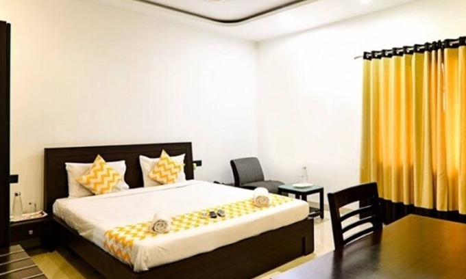 Jubilee Hills Hotel | Fabhotel Hill View-Jubilee Hills