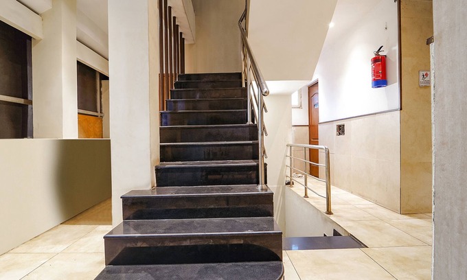 Ram Nagar Hotel | Fabhotel Karpagam