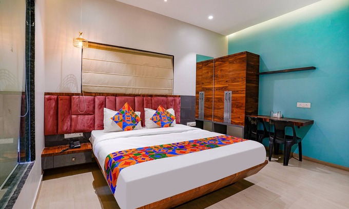 Pune Hotel | Fabhotel Kesar Inn