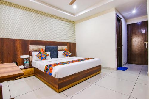 Kishangarh Hotel | FabHotel Lime Wood