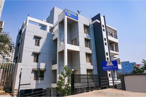Kharadi Hotel | FabHotel Majestic Luxurious - Nr Rajaram Bhiku Pathare Stadium