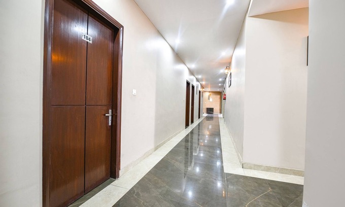 Faridabad Hotel | Fabhotel Moon Lite