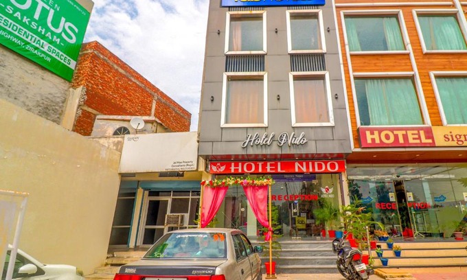 Zirakpur Hotel | FabHotel Nido