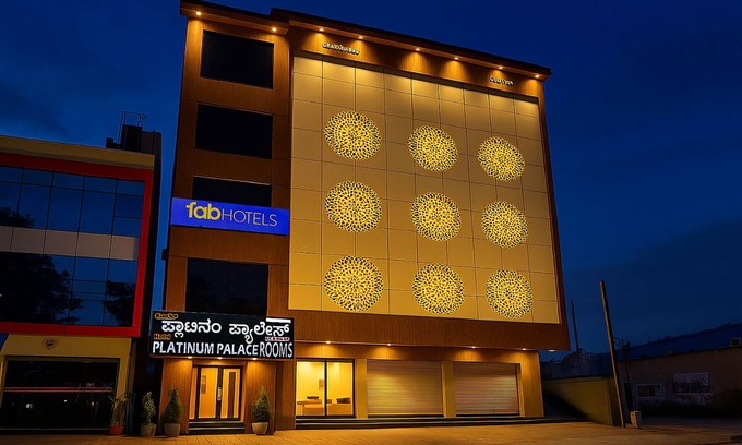 Nagarbhavi Hotel | Fabhotel Platinum Palace