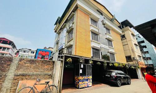 Siliguri Hotel | FabHotel Prime Gananayak