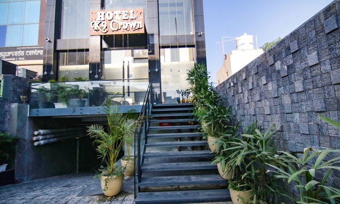 Ludhiana Hotel | Fabhotel Prime K9 Crown