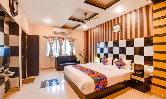 Park Street Hotel | Fabhotel Prime Rockstar Suites