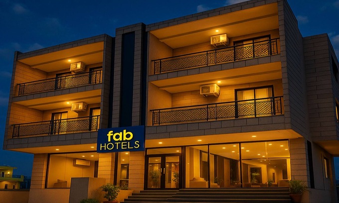 Knowledge Park III Hotel | Fabhotel Prime The Golden Petals & Banquet