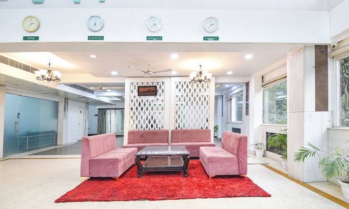 Jasola Hotel | Fabhotel Prime Zen Inn