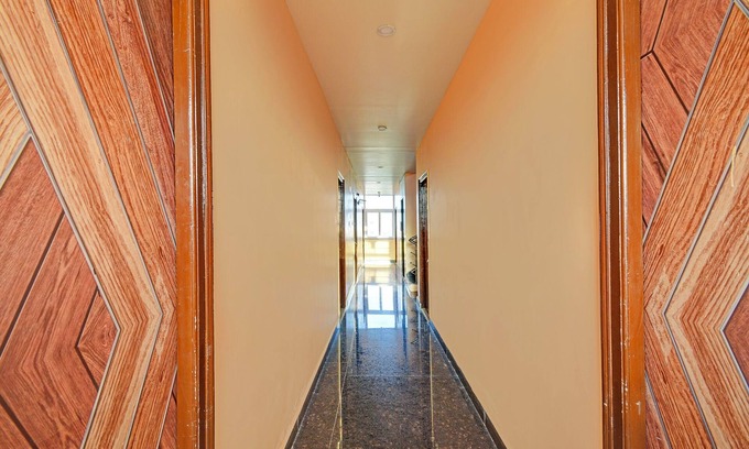 Ibrahimpatan Hotel | Fabhotel Pvr