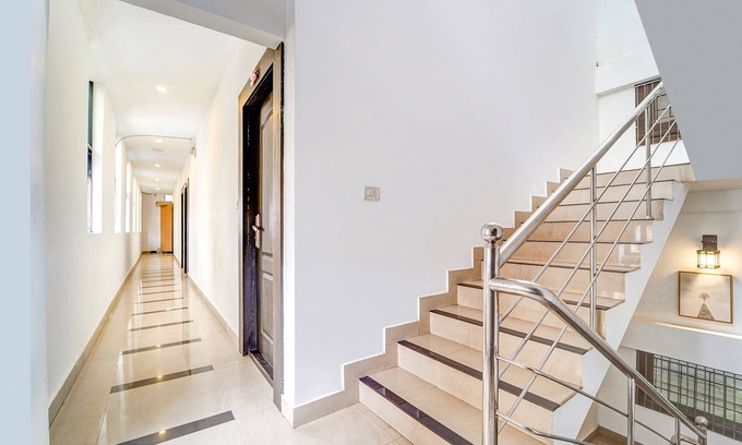 Ernakulam South Hotel | Fabhotel Qube