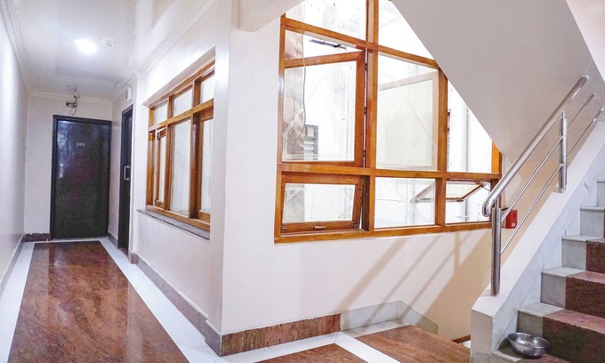 Narveer Tanaji Wadi Hotel | Fabhotel Rachana Residency