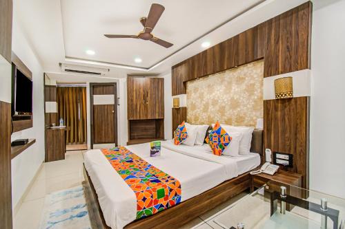 Indore Hotel | FabHotel Rajnandani Residency Bhawarkua