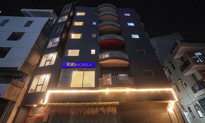 Baraula Hotel | Fabhotel Royale 49