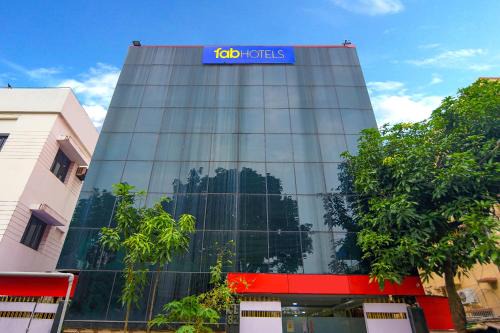 Sector II Hotel | FabHotel Saltlake Palace - Nr Anandlok Hospital