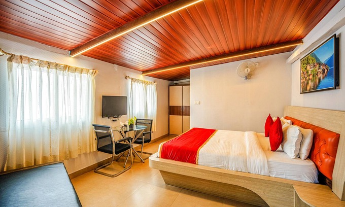 5th Block Hotel | Fabhotel Season Suites Koramangala