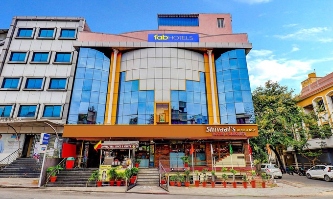 Rajajinagar Hotel | Fabhotel Shivaals Residency