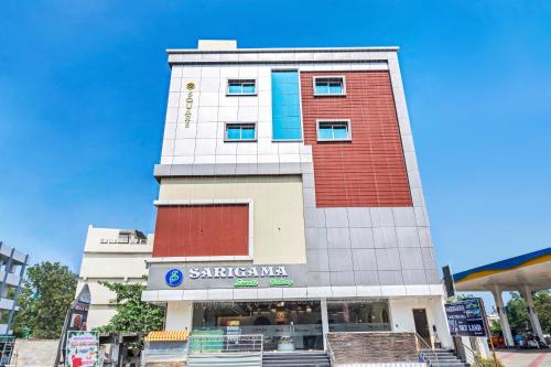 Khammam Hotel | FabHotel Sky Land