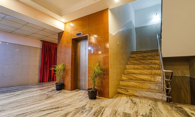 Ram Nagar Hotel | Fabhotel Skyry I