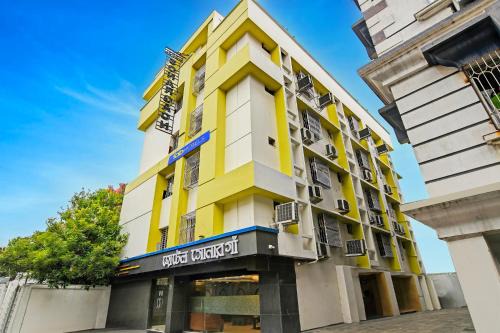 Taltala Hotel | FabHotel Sonargaon - Near park street