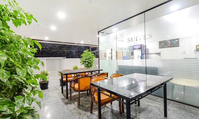 Serilingampally Hotel | Fabhotel Ssr Ikon Suites