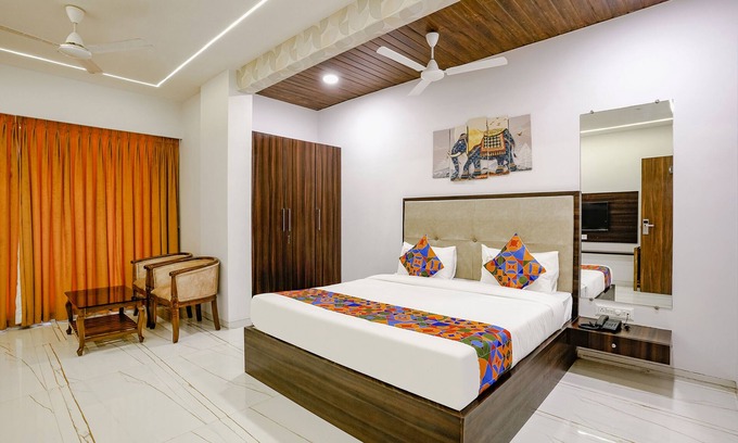 Palghar Hotel | Fabhotel Swaraj