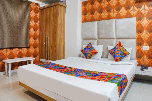 Bhopal Hotel | FabHotel The Pannis