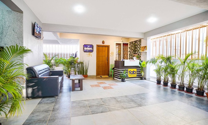 Sahakar Nagar Hotel | Fabhotel The Sun Roof Suites